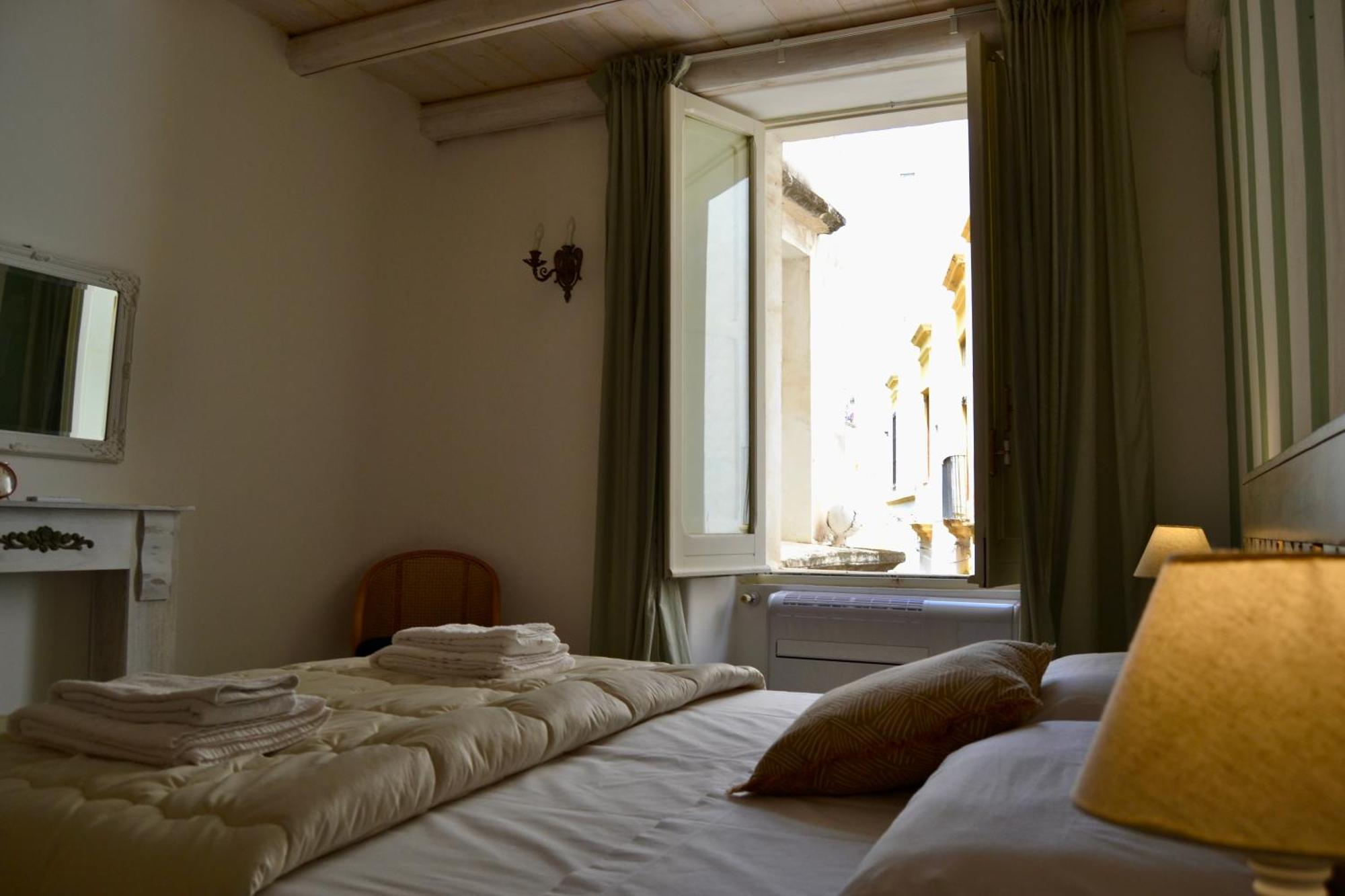 Kallistos Suites & Apartments ガリポリ エクステリア 写真