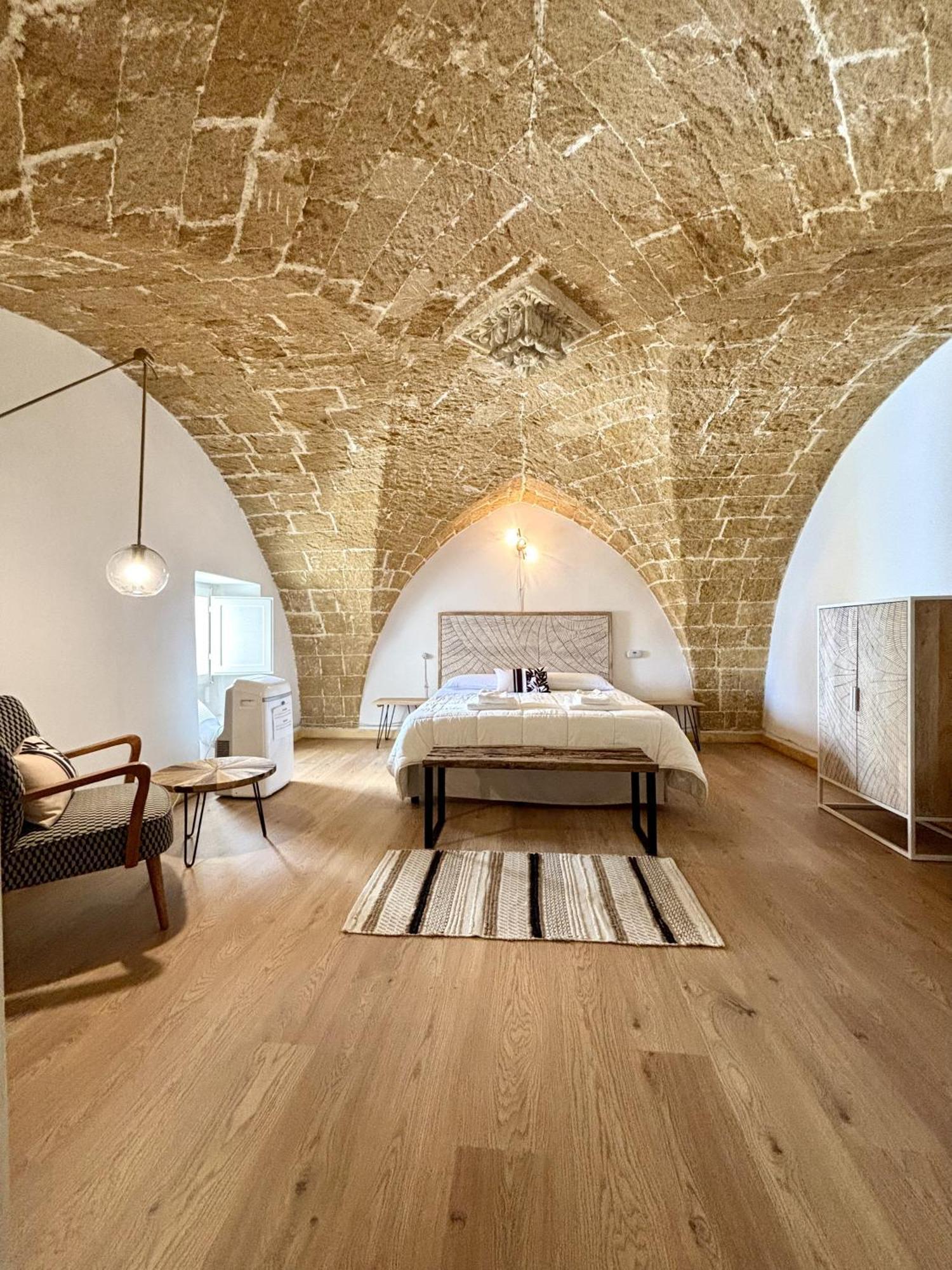 Kallistos Suites & Apartments ガリポリ エクステリア 写真
