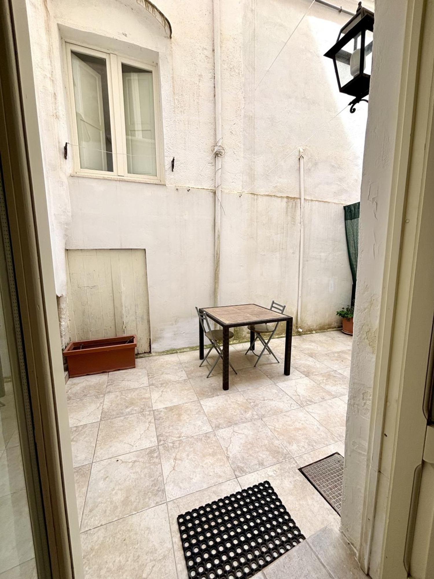 Kallistos Suites & Apartments ガリポリ エクステリア 写真