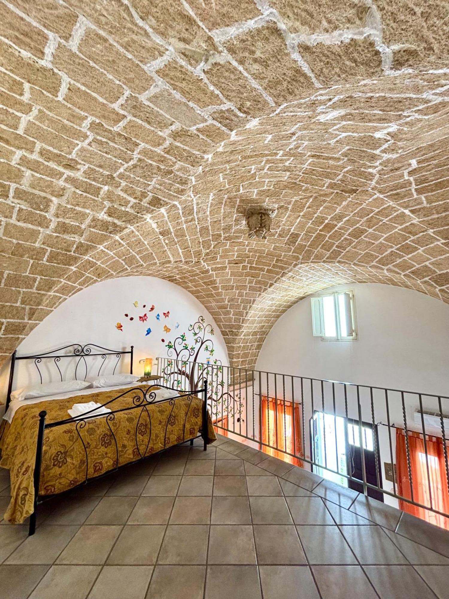 Kallistos Suites & Apartments ガリポリ エクステリア 写真